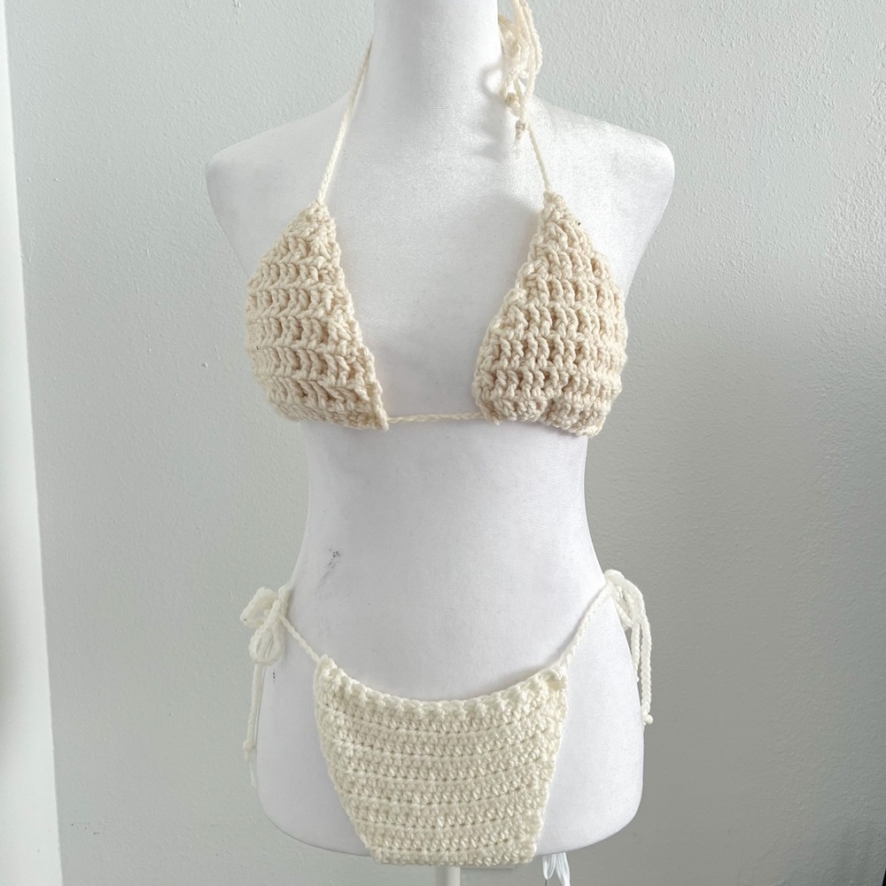 Handmade Crochet Bikini in Ivory